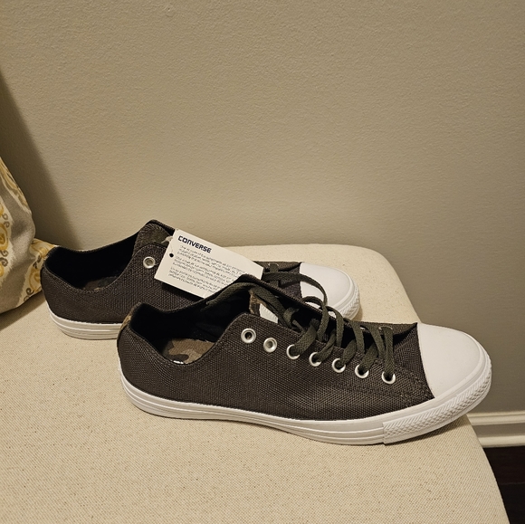 Olive Green Converse Unisex - Picture 2 of 4